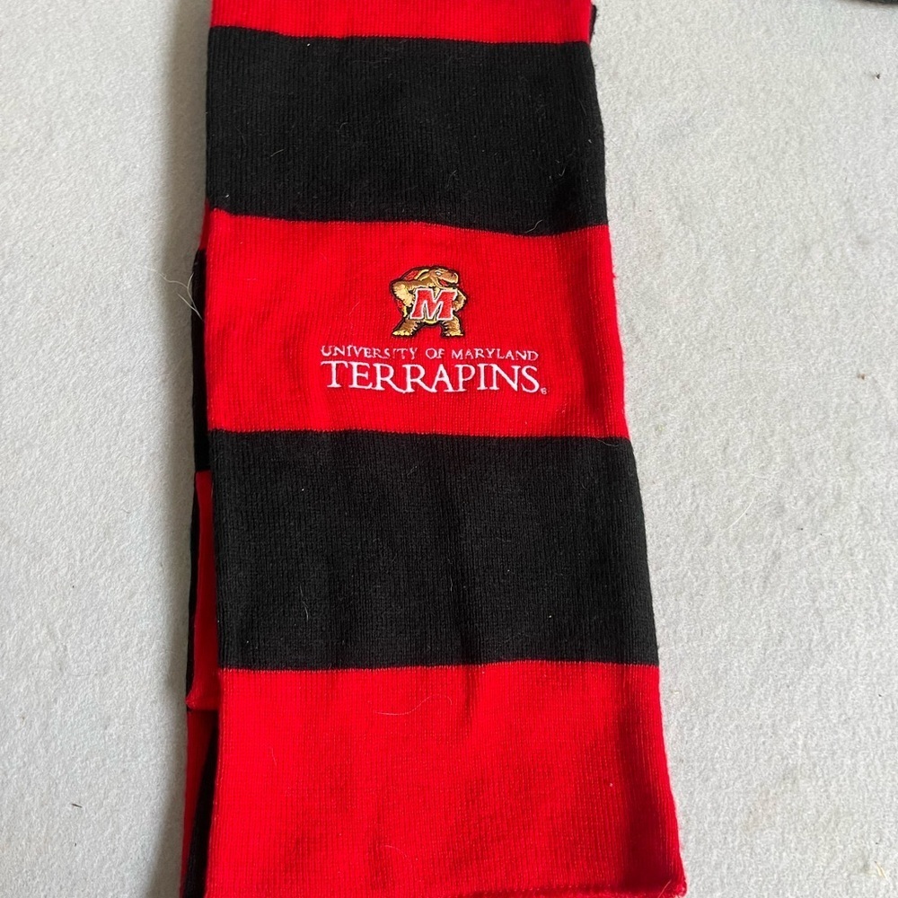 University of Maryland Terrapins Scarf - Red and Black